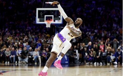 LeBron, 76ers zaferi sonras emeklilik imasnda bulundu