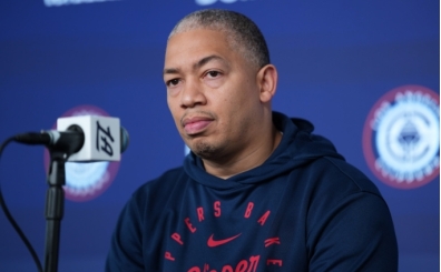 Tyronn Lue, CP3 ile konuşmadığı iddialarını reddetti