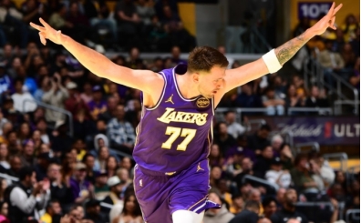 Luka 43 sayyla Lakers' tad, NBA Kupas grubunu garantiledi