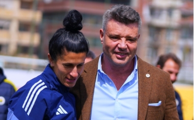 Ba�kan Saran, Kad�n tak�m�n� ziyaret etti