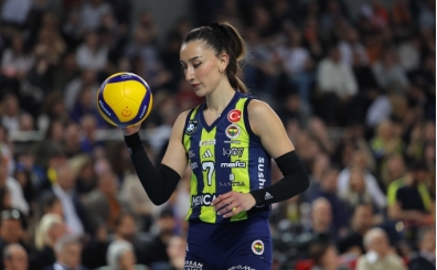 Fenerbah�e Medicana'dan final i�in ilk ad�m!