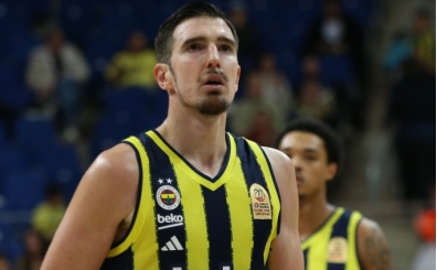 Nando De Colo: 'Fenerbah�e'ye d�nmek zor karar de�il'