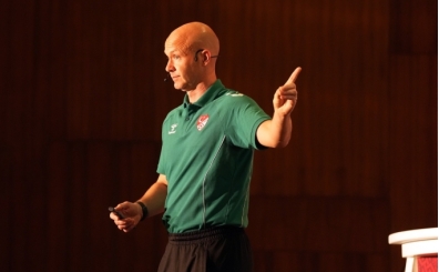 TFF a��klad�: MHK Ba�kan� Anthony Taylor