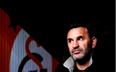 Okan Buruk'tan '�ampiyonluk' kadrosu