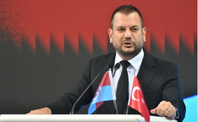 Kul�plerden talep: Ayakta seyirci!