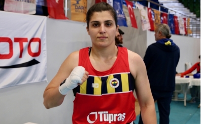 Busenaz S�rmeneli, 2028 Olimpiyat Oyunlar�'na 'ad�m ad�m' haz�rlan�yor