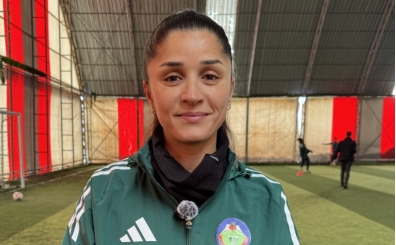 Y�ksekova Kad�n Futbol Tak�m� zirve iddias�n� s�rd�r�yor