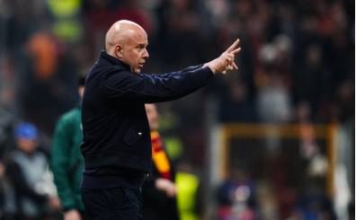 Arne Slot'tan tepkiler i�in a��klama!