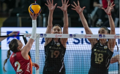 Vak�fBank, Kupa Voley'de finale y�kseldi!
