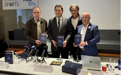 Okan Buruk i�in transfer itiraf�: 'Atalanta'dan ayr�ld�, ak�am�na ald�k'