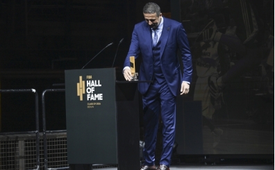 Hidayet T�rko�lu'nun FIBA Onur Listesi mutlulu�u