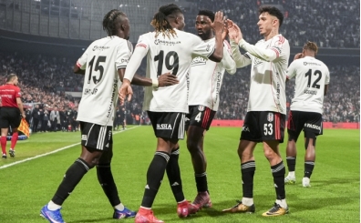 Be�ikta�, kupada �� golle turlad�!