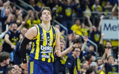 Fenerbah�e Beko, EuroLeague'de Final Four i�in sahaya ��k�yor