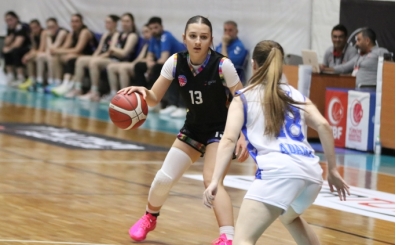 Adana'da 18 Ya� Alt� K�z Basketbol �ampiyonas� ba�lad�