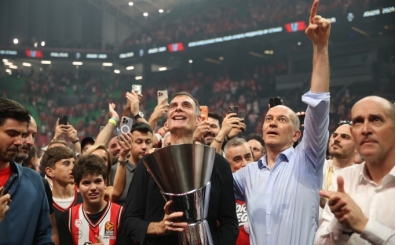 Olympiakos, kupas�n� ald�