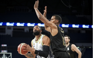 Fenerbah�e Beko'nun yar� finaldeki rakibi Anadolu Efes
