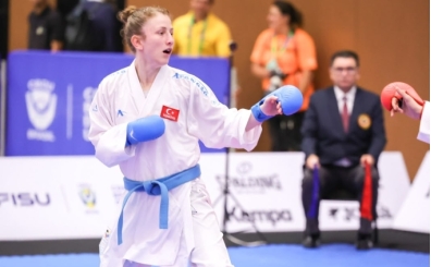 Manisal� sporcu Nurbade B�ber, milli tak�mla d�nya �ampiyonu oldu