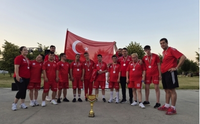 Down Basketbol Milli Tak�m� d�nya ikincisi!