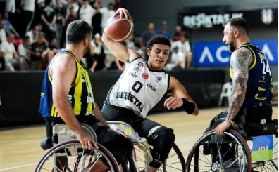 Be�ikta�, Fenerbah�e'yi yenerek final serisinde durumu e�itledi