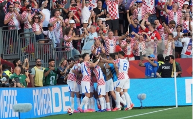 Budimir att�, H�rvatistan, Panama'ya kar�� kazand�!
