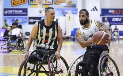 Fenerbah�e, Be�ikta�'� yenerek final serisinde �ne ge�ti