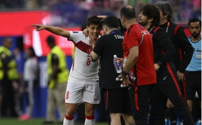 Arda G�ler: 'Drama yapmayal�m, k�t� oynad�k ve elendik'