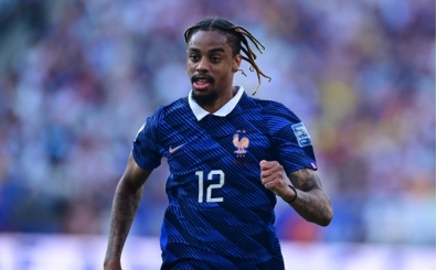 Bayern M�nih'te Olise yerine Barcola