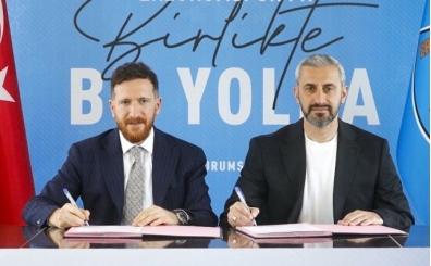 Erzurumspor FK'da Serkan �zbalta ile yola devam