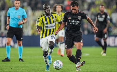 Lyon'un eski y�ld�z�ndan Fenerbah�e'ye uyar�: 'Dikkat edin'