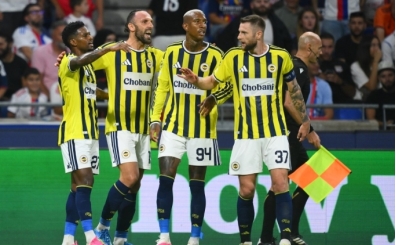 Fenerbah�e, Lyon'u ge�ti: �ampiyonlar Ligi hasreti bitti!