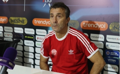 B�lent Korkmaz: 'B�t�n talihsizlikleri ya��yoruz'