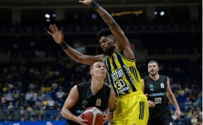 Fenerbah�e Tarfin, ligde galibiyetle tan��t�!