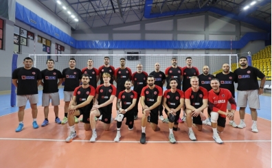 Sungurlu Belediyespor'un Efeler Ligi'ndeki hedefi ilk 8'de olmak