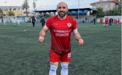 Amat�r futbolcunun '11 taklal�' gol sevinci