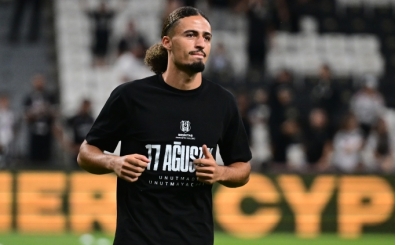 Be�ikta�'ta Taylan Bulut, Antalyaspor ma��n�n kadrosundan ��kar�ld�