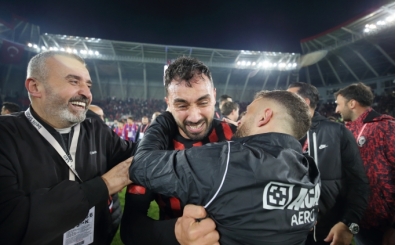 �orum FK, kaptan Ferhat Yazgan ile yollar�n� ay�rd�