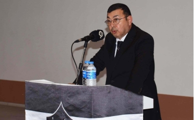 Altay'�n Eski Ba�kan� Ahmet Ta�p�nar: 'B�t�n yollar kapand�'