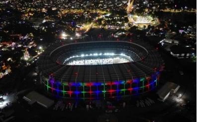 G�zler bir kez daha Mexico City Stad�'nda olacak