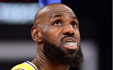 LeBron James karar a�amas�na yakla�t�; �ne ��kan 5 tak�m belli oldu