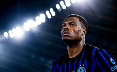 Real Madrid'de mutlu son: Denzel Dumfries