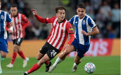 PSV, Porto'yu devirdi! 19 ma� sonra bir ilk