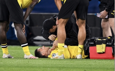 Borussia Dortmund'da Karetsas hastaneye kald�r�ld�!