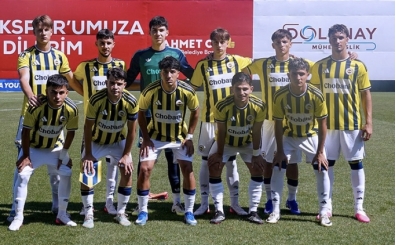 Fenerbah�e 10 ki�i kald�, Roma ma�� �evirdi