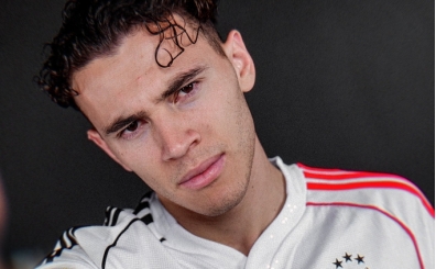 Be�ikta�'tan Asllani payla��m�: 'Kartal olarak do�dum'