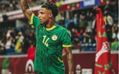 Senegal'de b�y�k ��phe; Ismail Jakobs'tan iddia