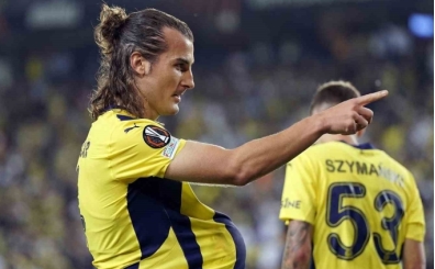 Fenerbah�e'de ayr�l�k sinyali: �a�lar S�y�nc�