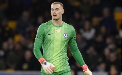 Chelsea'den J�rgensen'e kiral�k izin yok!