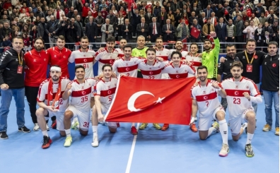 Milli hentbolcular, Romanya'y� ge�erse rakip Norve�