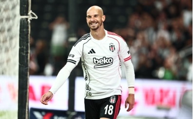 Vaclav Cerny'den Sergen Yal��n i�in payla��m