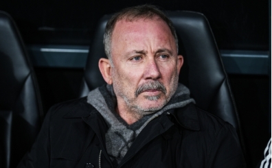 Sergen Yal��n ��z�m bulam�yor! Sadece Galatasaray derbisinde kulland�